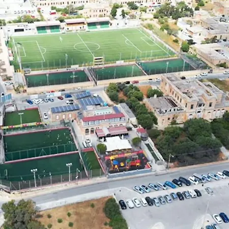 Stylish 3br In The Centre Of St Julian With Wifi By 360 Estates