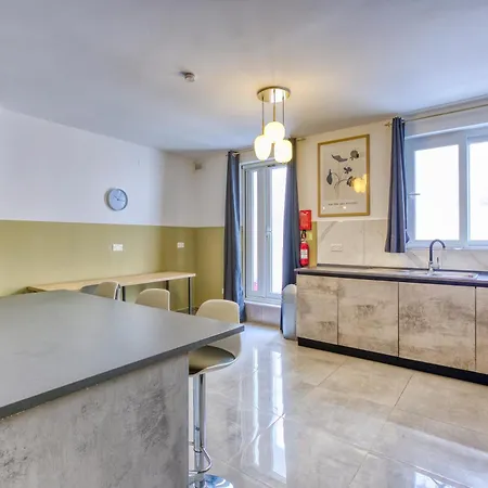 Stylish 3br In The Centre Of St Julian With Wifi By 360 Estates