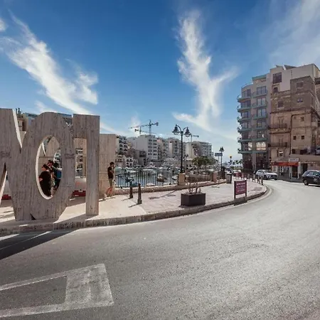 Stylish 3br In The Centre Of St Julian With Wifi By 360 Estates