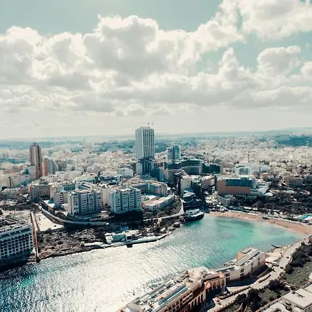 Apartmán Stylish 3br In The Centre Of St Julian With Wifi By 360 Estates *