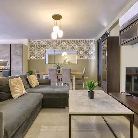Stylish 3br In The Centre Of St Julian With Wifi By 360 Estates *