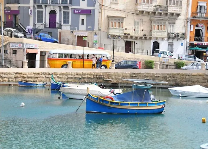 Stylish 3br In The Centre Of St Julian With Wifi By 360 Estates * St. Julian's