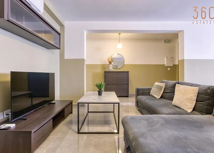 Stylish 3br In The Centre Of St Julian With Wifi By 360 Estates Lägenhet St. Julian's