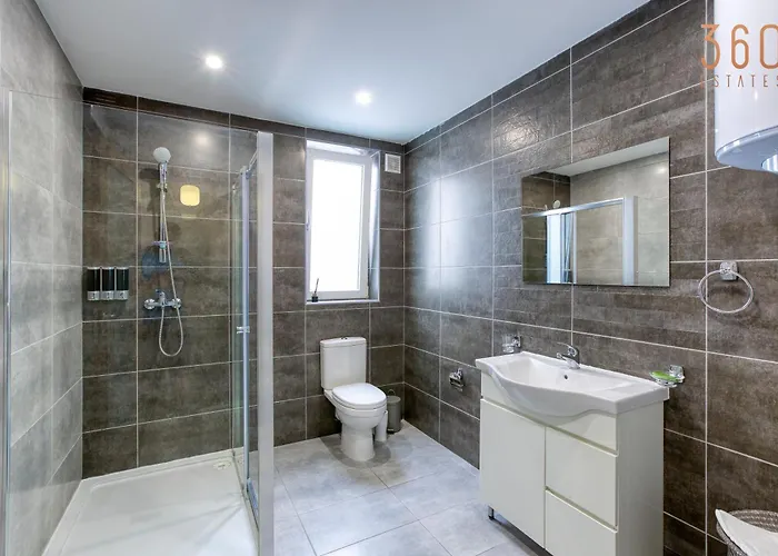 Stylish 3br In The Centre Of St Julian With Wifi By 360 Estates St. Julian's