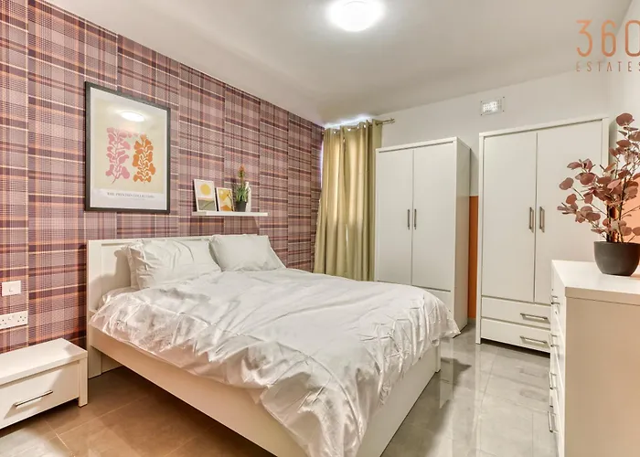 Stylish 3br In The Centre Of St Julian With Wifi By 360 Estates *