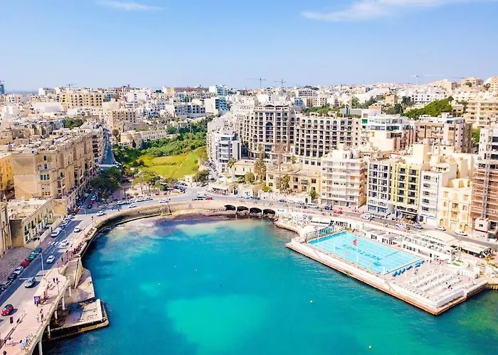 Stylish 3br In The Centre Of St Julian With Wifi By 360 Estates Saint Julian's