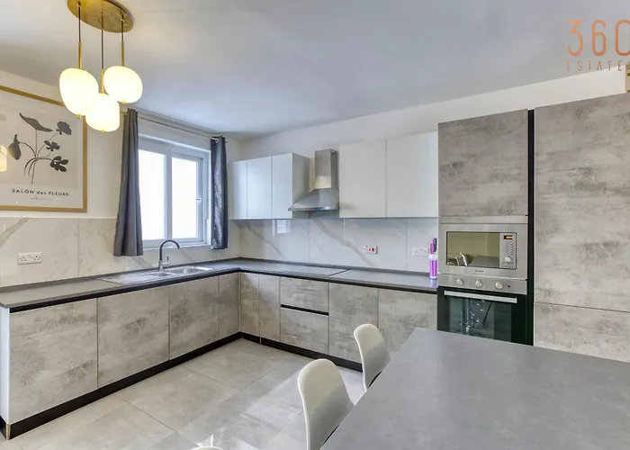 公寓 Stylish 3br In The Centre Of St Julian With Wifi By 360 Estates *