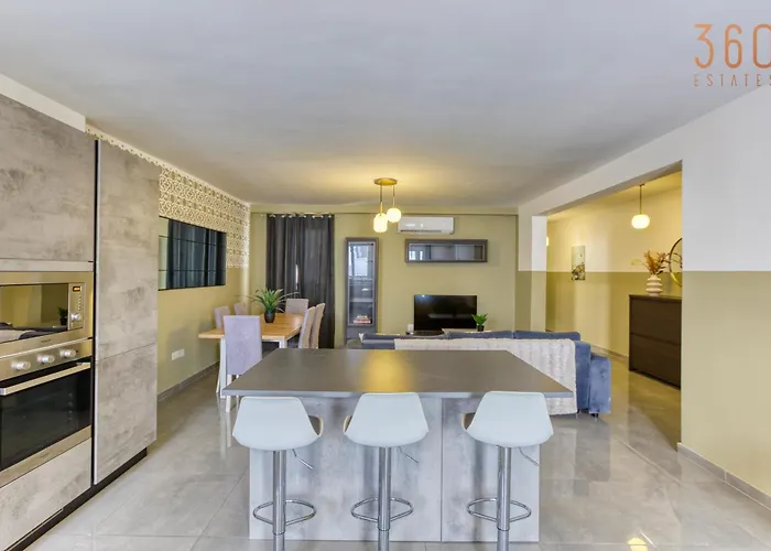 公寓 Stylish 3br In The Centre Of St Julian With Wifi By 360 Estates *